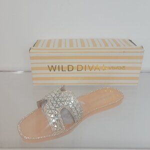 Wild Diva Diamond Flat Slides Size 6 New In Box